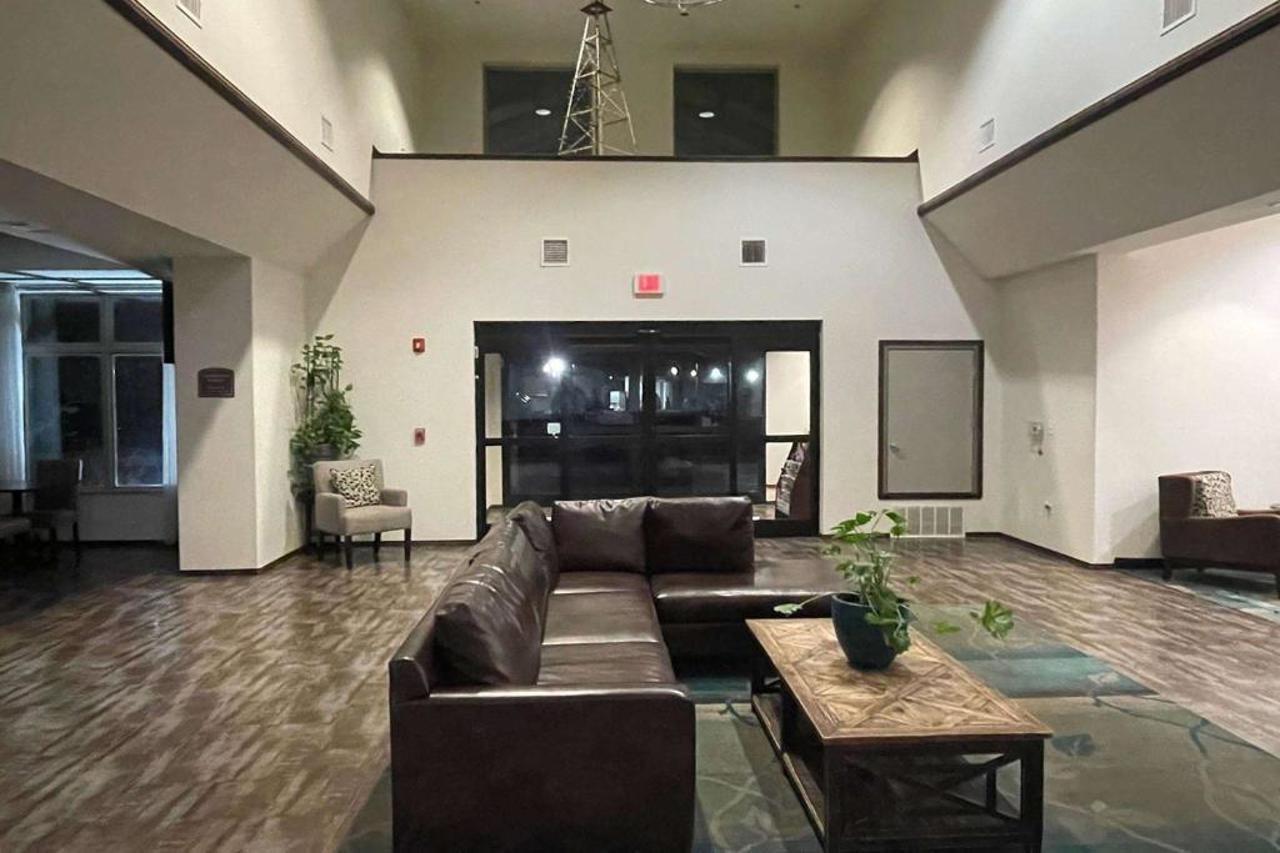 فندق Baymont By Wyndham Andrews Tx المظهر الخارجي الصورة